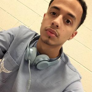 Meet your Posher, Alex